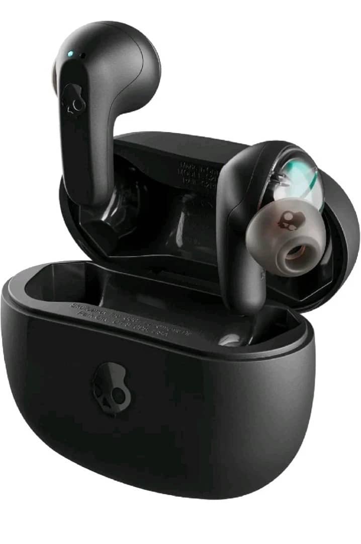 Skullcandy Rail Headphones & Earbuds Black New