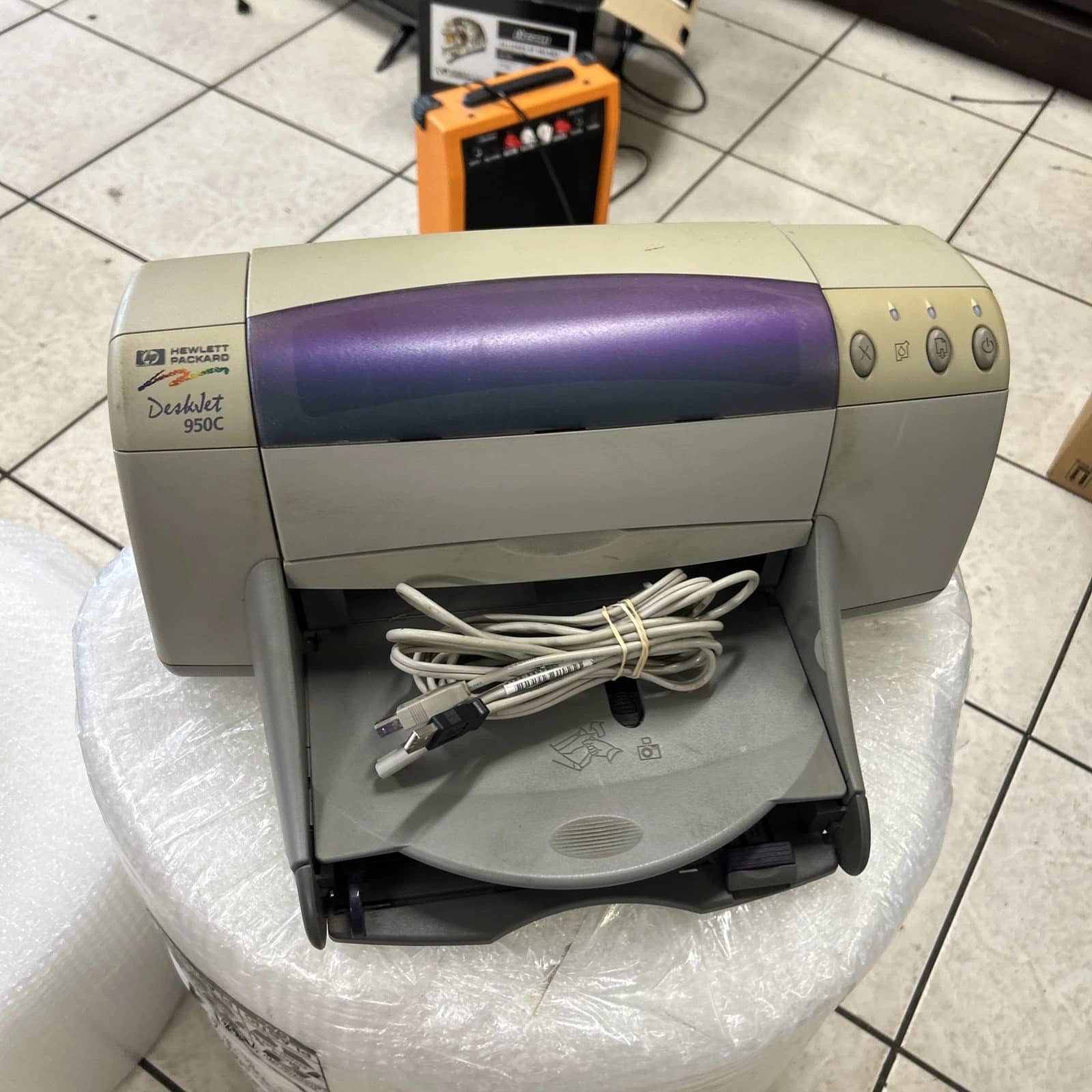 HP DeskJet 950C Printers For parts or not working