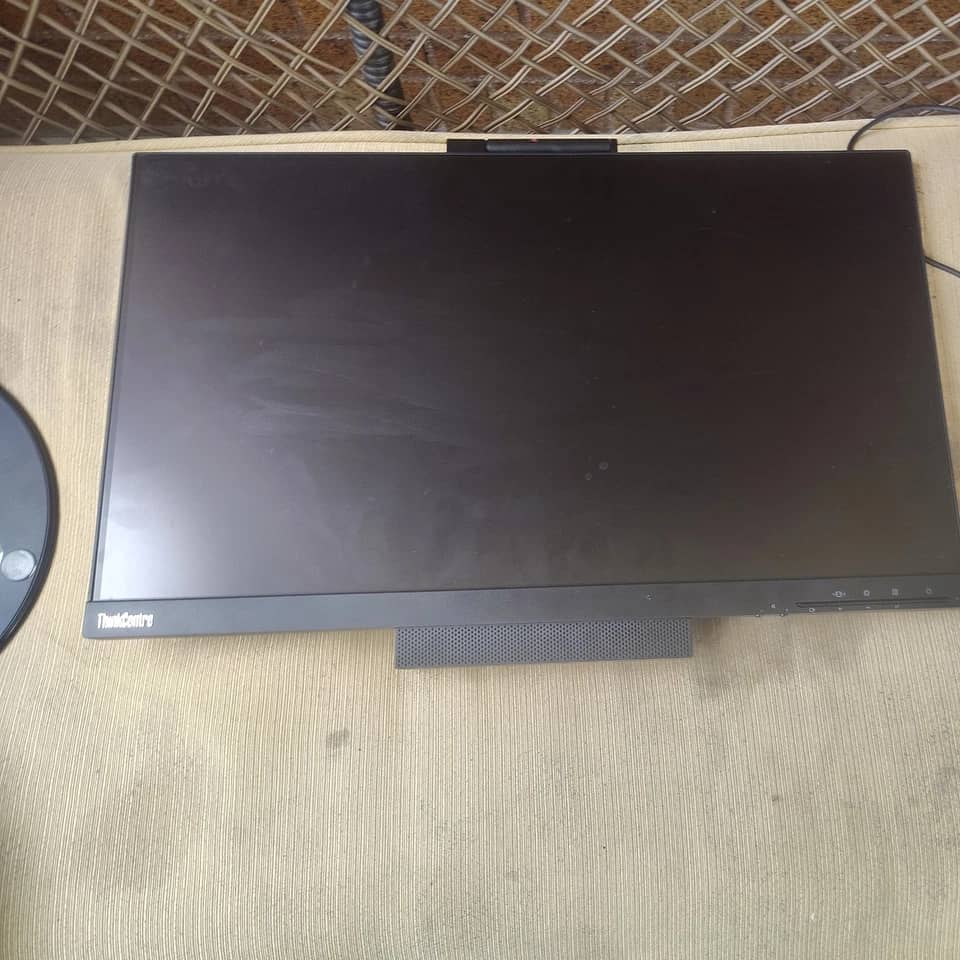 Lenovo T24I-10 Monitors