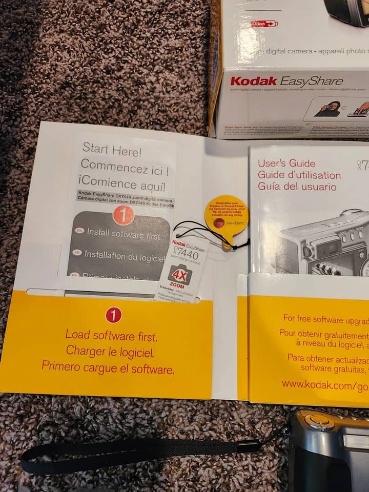 Kodak EasyShare DX7440 Digital Cameras Gray New Body Only