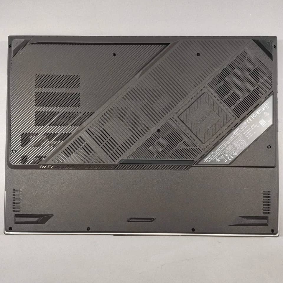 ASUS ROG Strix G814 Computers