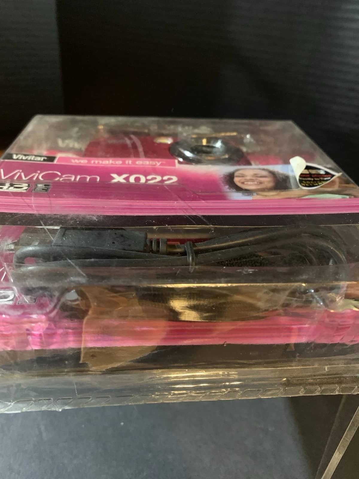 Vivitar vivi cam XO22 Digital Cameras pink New Body Only