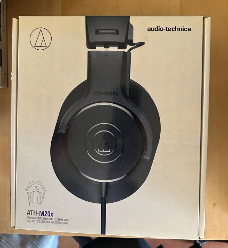 Audio-Technica ATH-M20x Headphones & Earbuds 