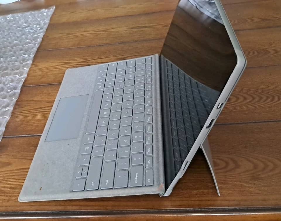 Microsoft IdeaPad Pro 5 Computers