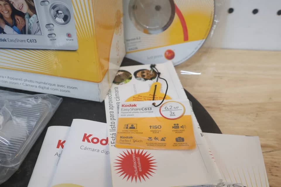 Kodak C613 Digital Cameras Black Used - Good Body Only