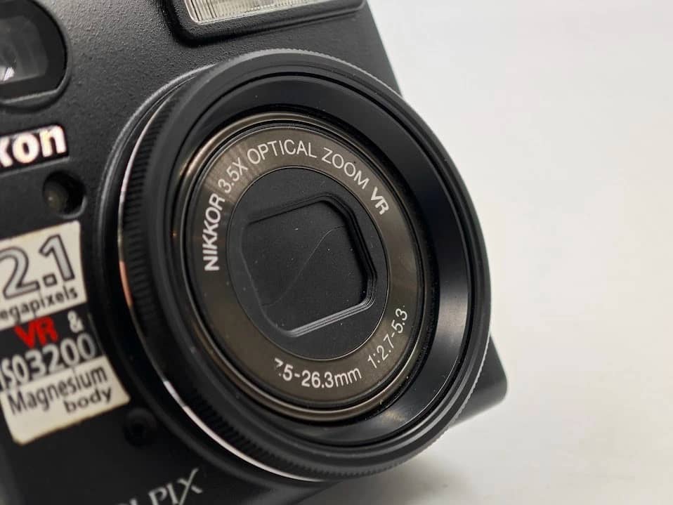 Nikon COOLPIX P5100 Digital Cameras Black New Body Only
