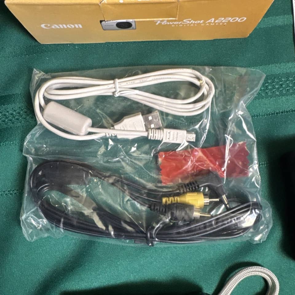 Canon PowerShot A2200 Digital Cameras Black New Body Only