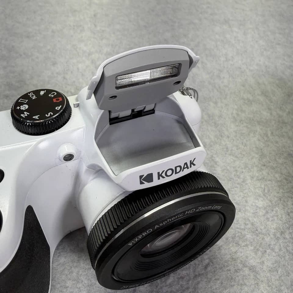 Kodak AZ255 Digital Cameras