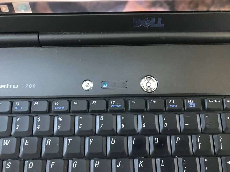 Dell Vostro 1700 Computers