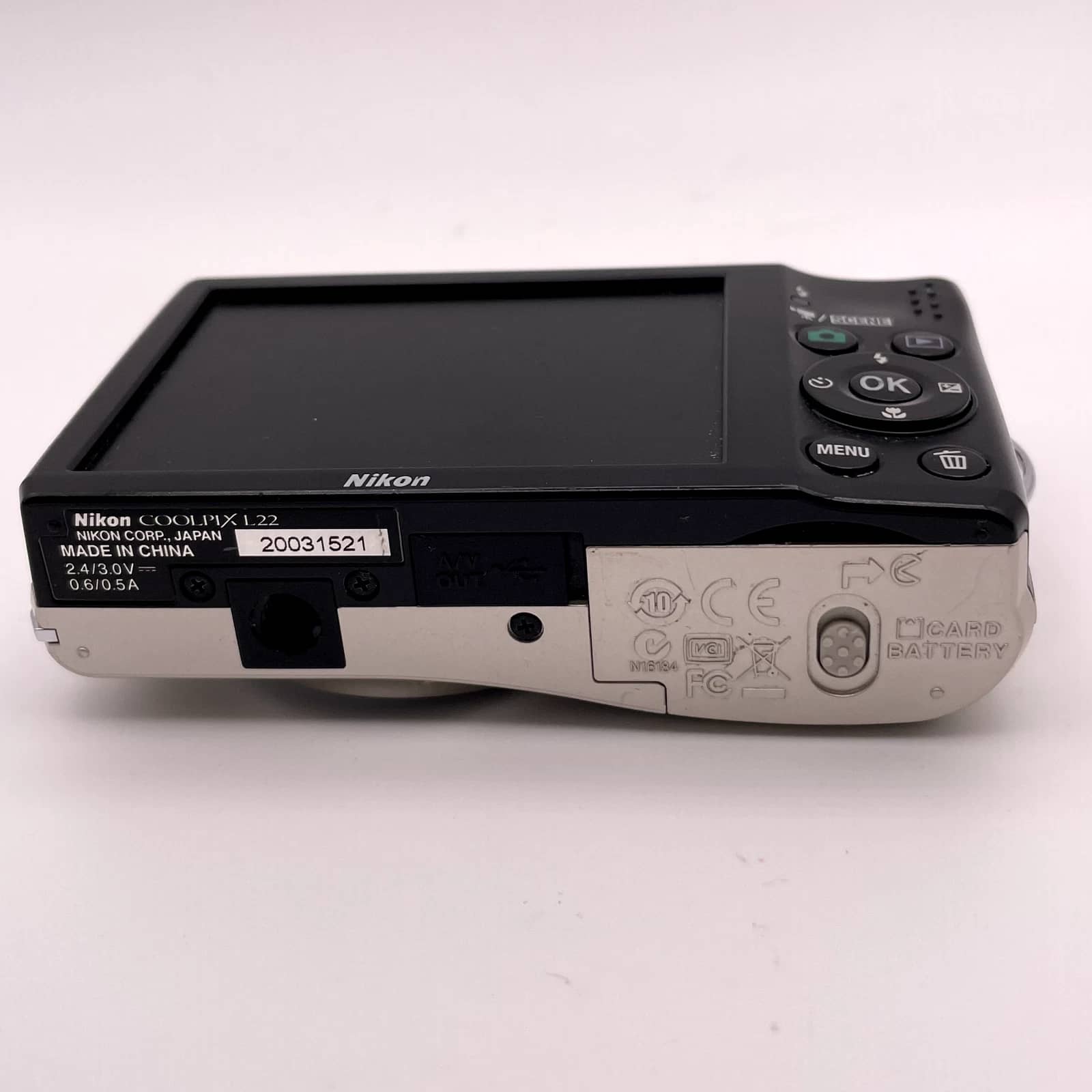 Nikon COOLPIX L22 Digital Cameras Silver New Body Only