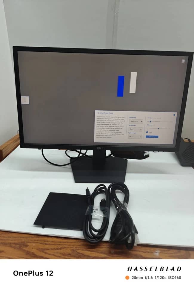 Dell SE2425H Monitors