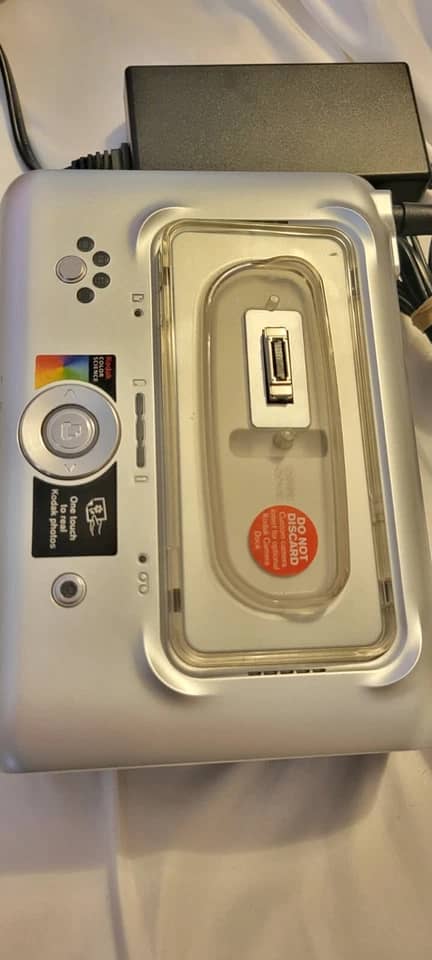 Kodak EasyShare CX7430 Digital Cameras Silver New Body Only