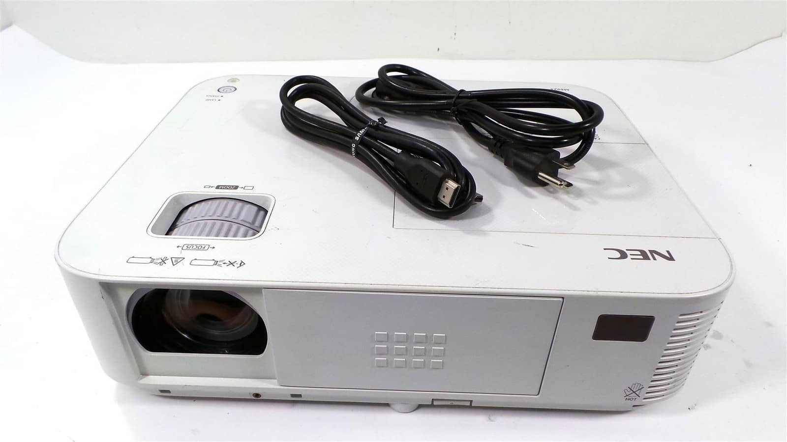 NEC NP-M402X Projectors Used - Good