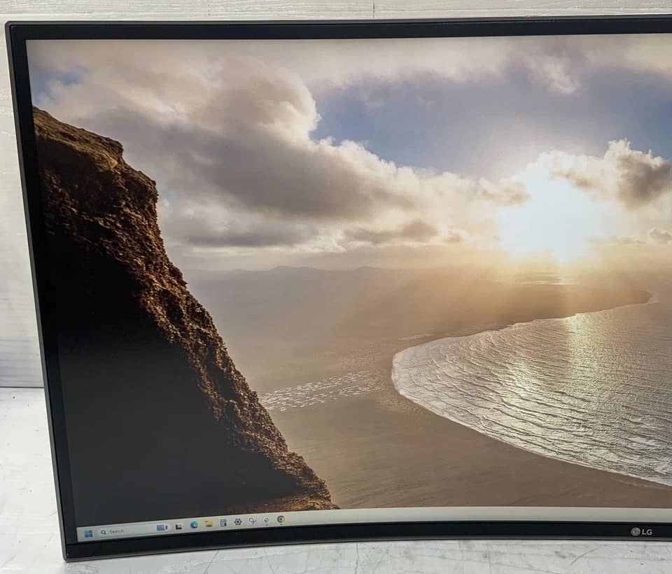 LG 34CB99-W Monitors