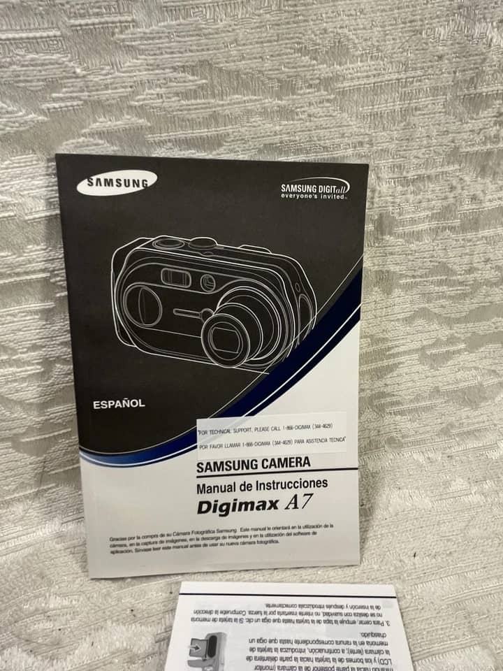 Samsung Digimax A7 Digital Cameras Silver Used - Good Body Only