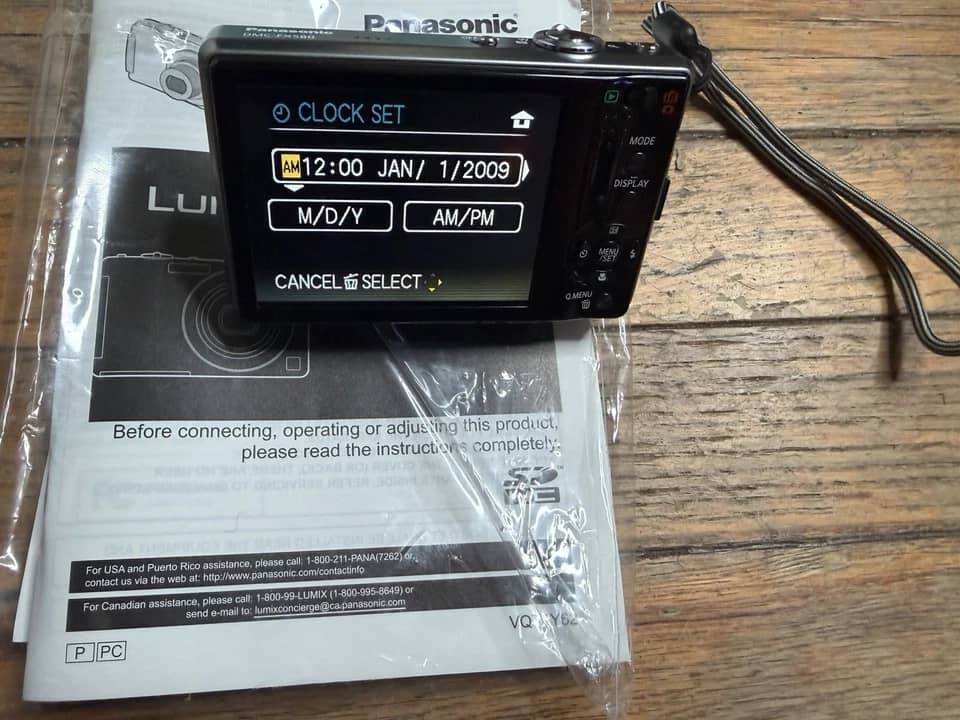 Panasonic LUMIX FX580 Digital Cameras Silver New Body Only