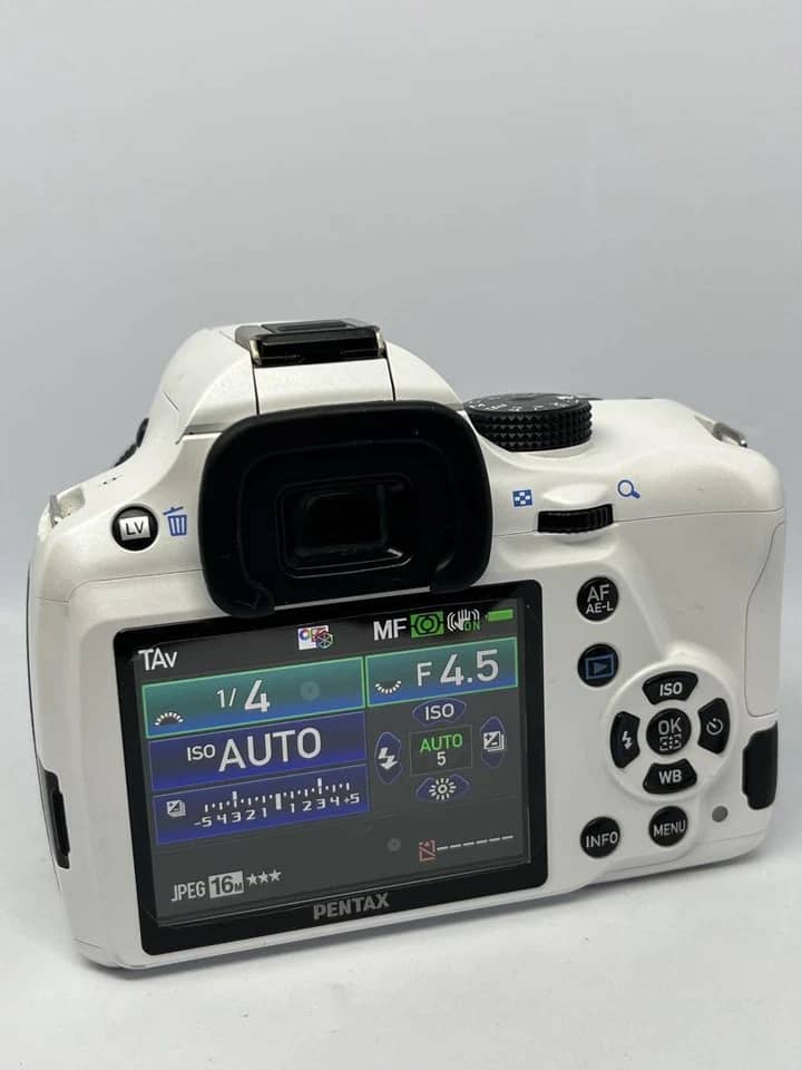 Pentax 645Z Digital Cameras