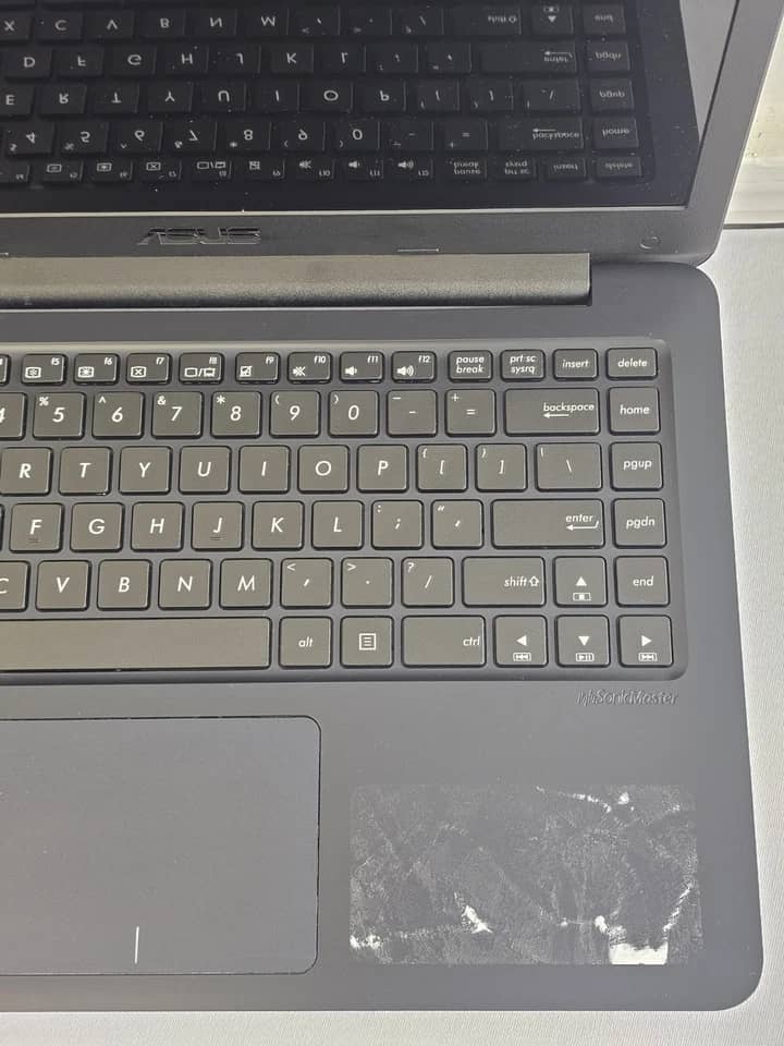 ASUS Vivobook Go E402M Computers