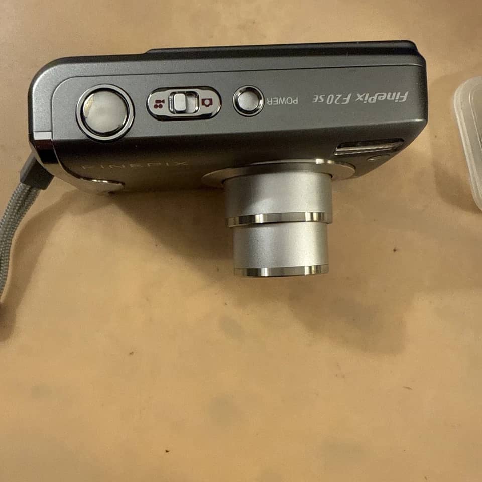 Fujifilm f20 Digital Cameras Silver New Body Only