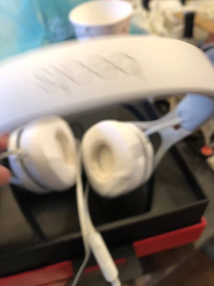 Beats EP Headphones & Earbuds Black New