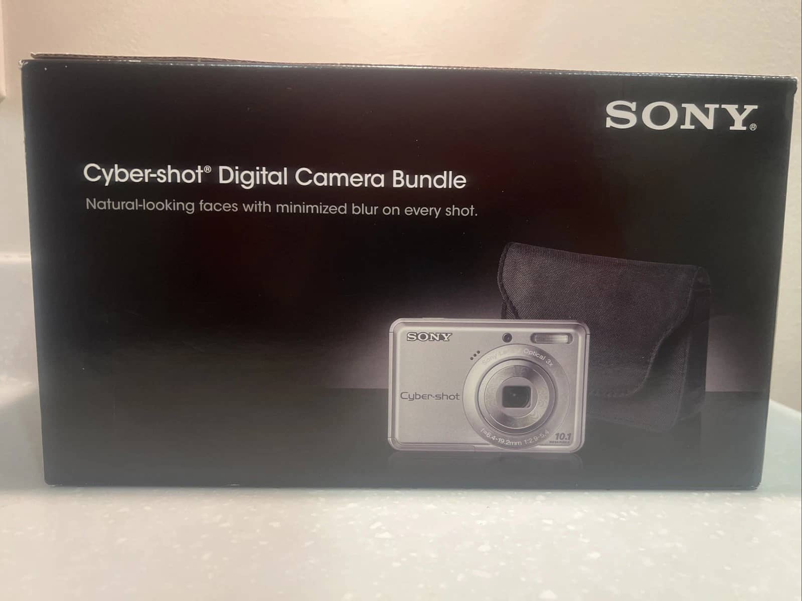 Sony DSC-S930 Digital Cameras Silver Open-Box Excellent Body Only