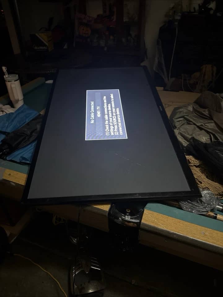 Samsung UN32EH4003 TVs