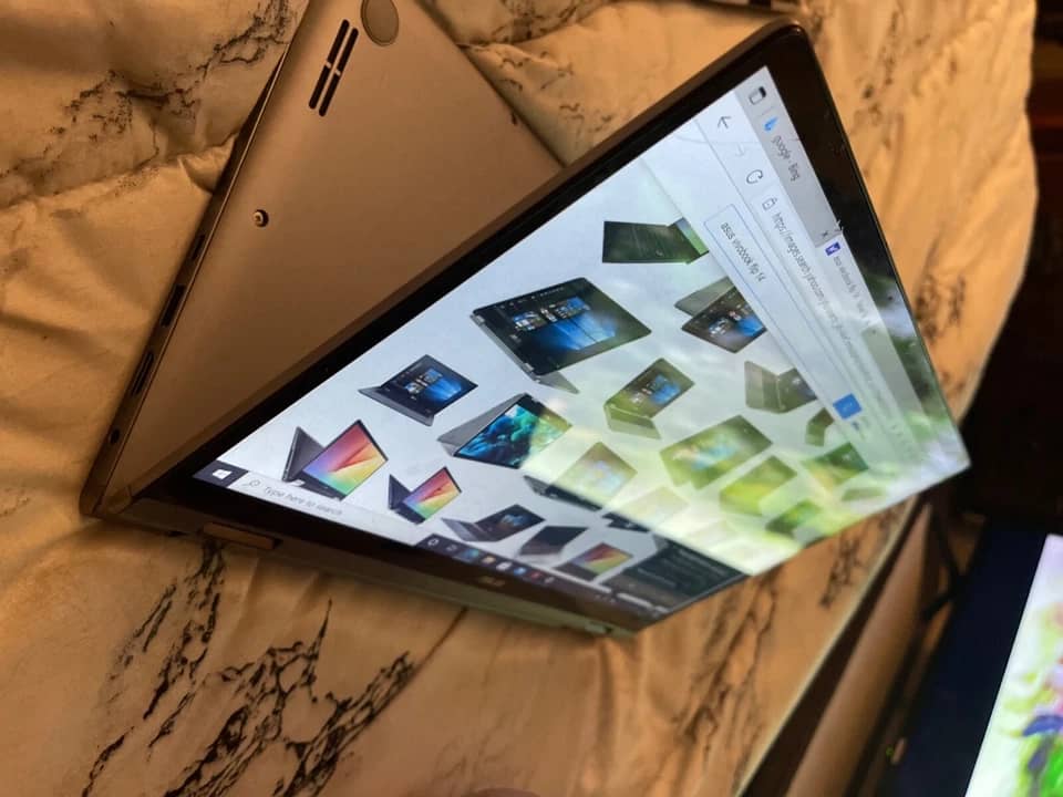 ASUS Vivobook Q406DA Computers