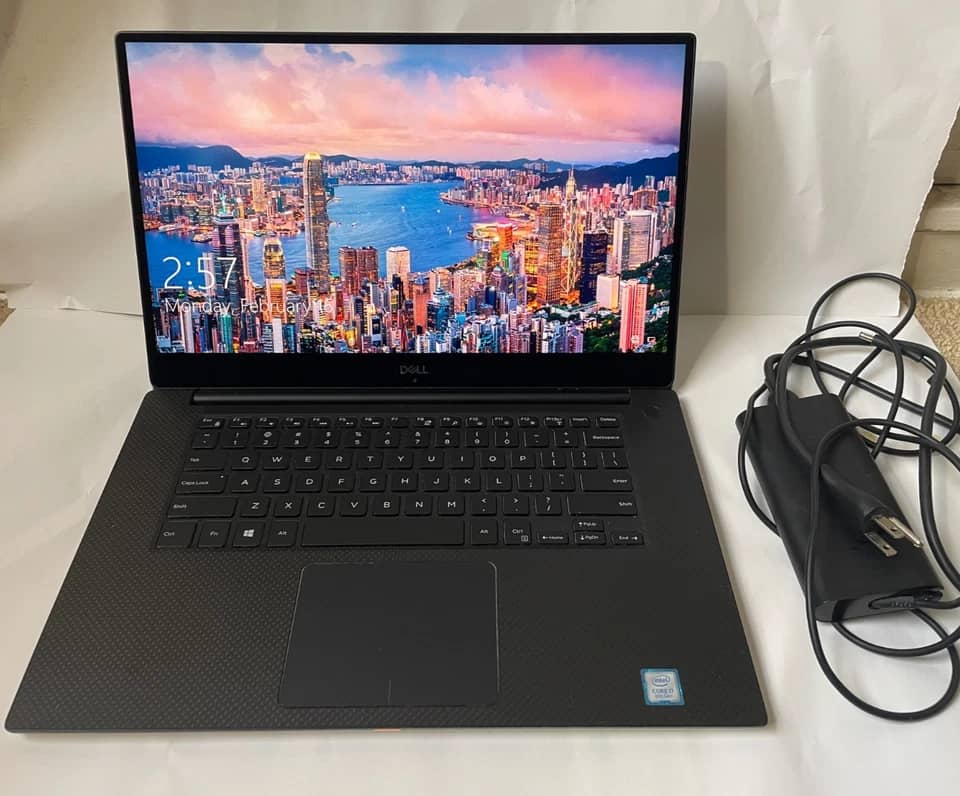 Dell XPS 15 9570 Computers