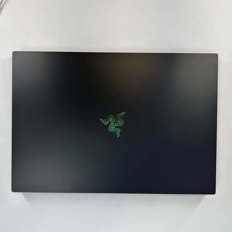Razer Blade 18 Computers