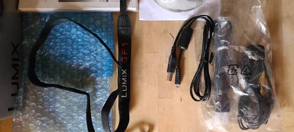 Panasonic LUMIX GF1 Digital Cameras Black New Body Only