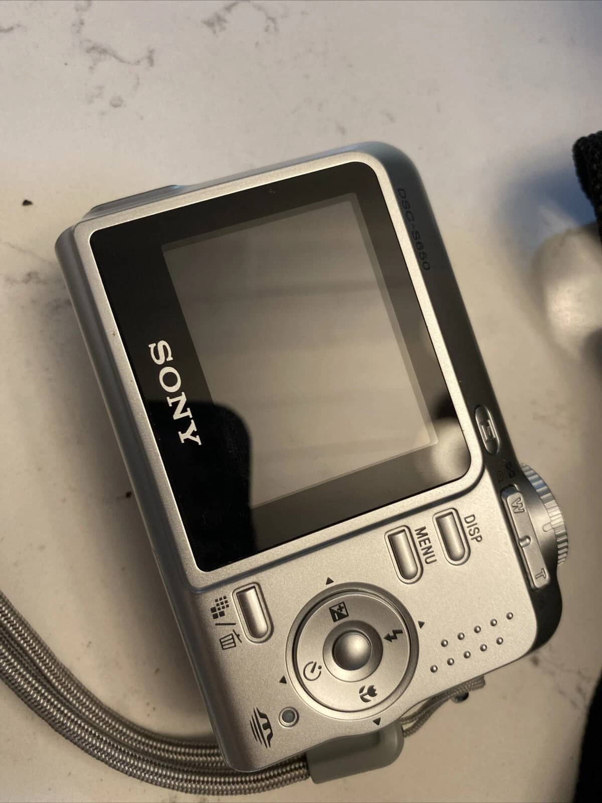 Sony Cyber-shot DSC-S650 Digital Cameras Silver New Body Only