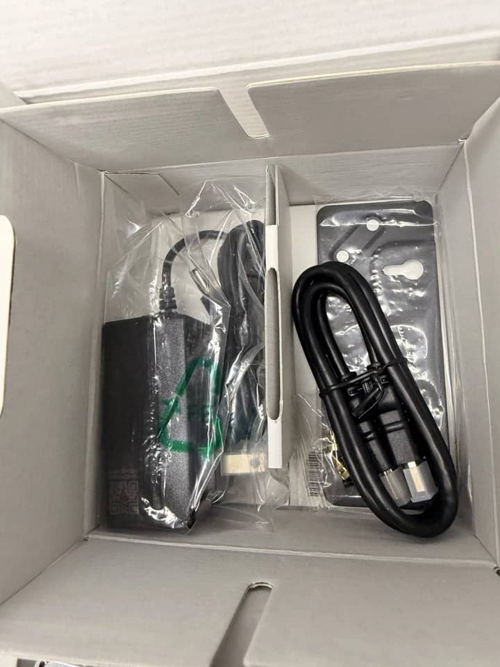 KAMRUI Essenx E2 Computers New