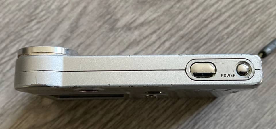 Casio Exilim EX-FH20 Digital Cameras