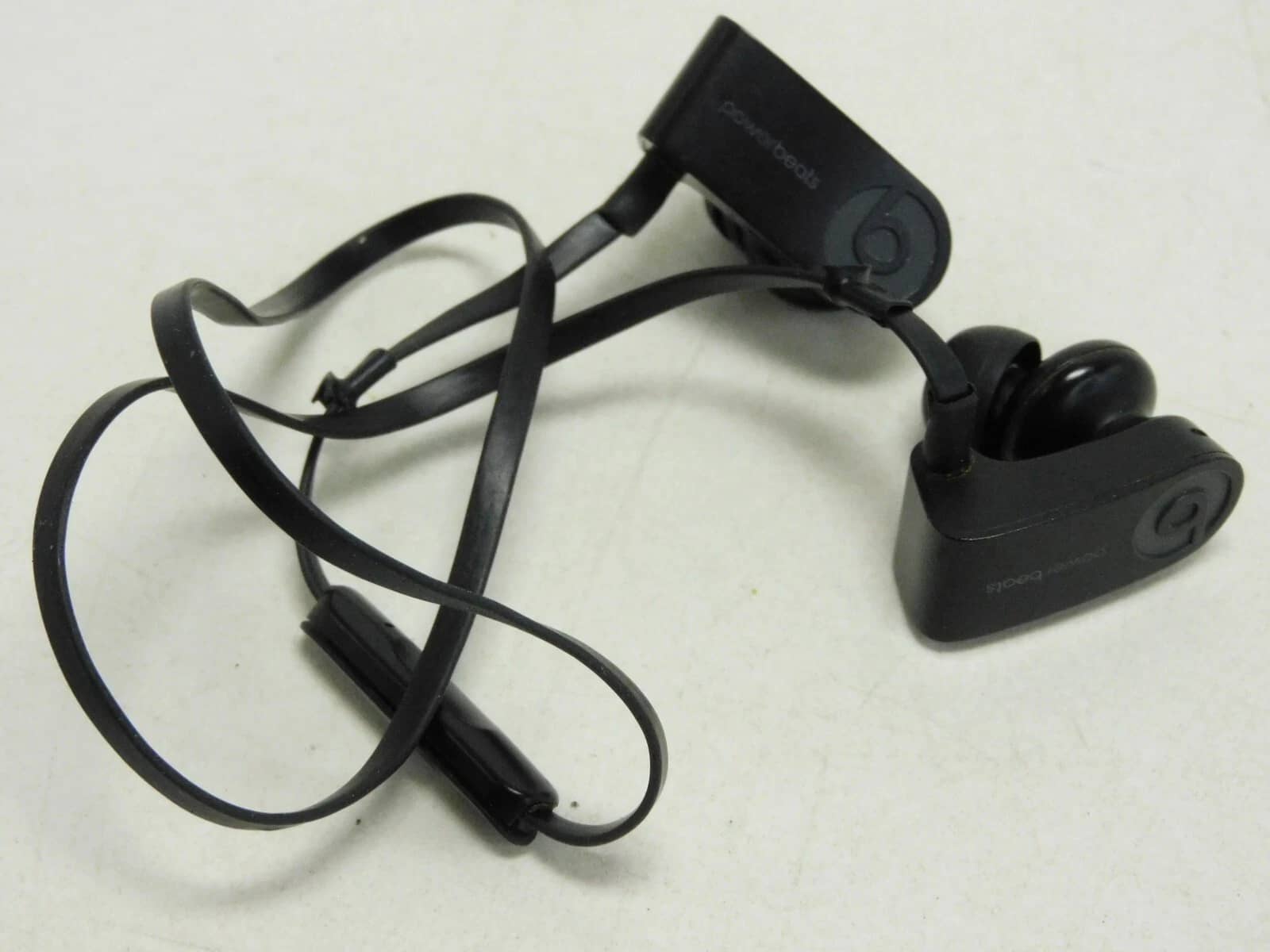Beats Powerbeats Headphones & Earbuds Black New