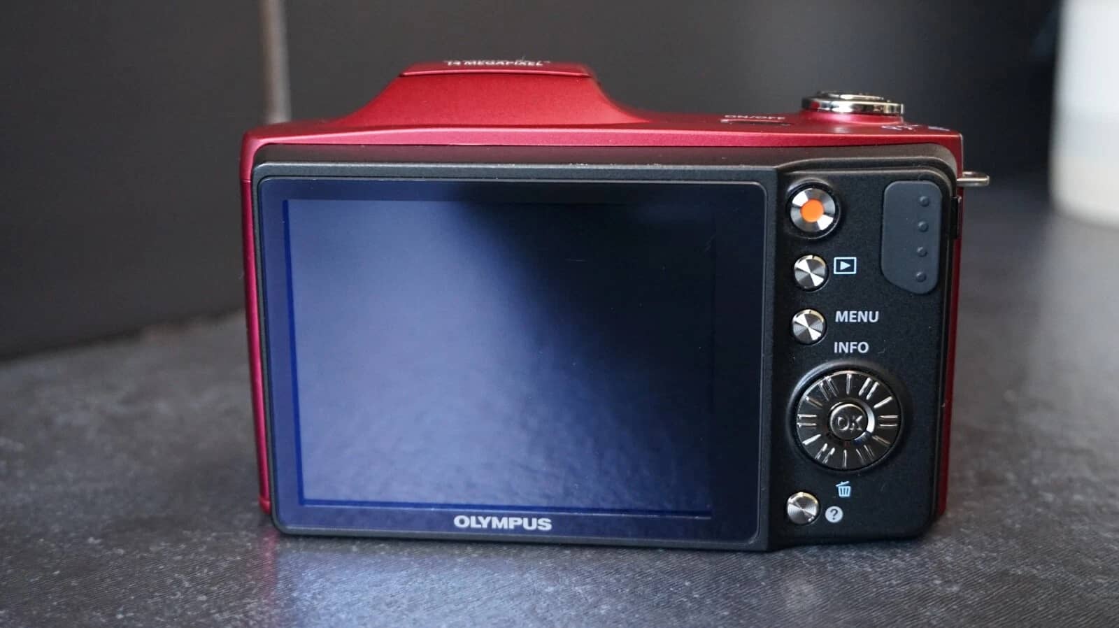 Olympus sz-14 Digital Cameras Silver New Body Only