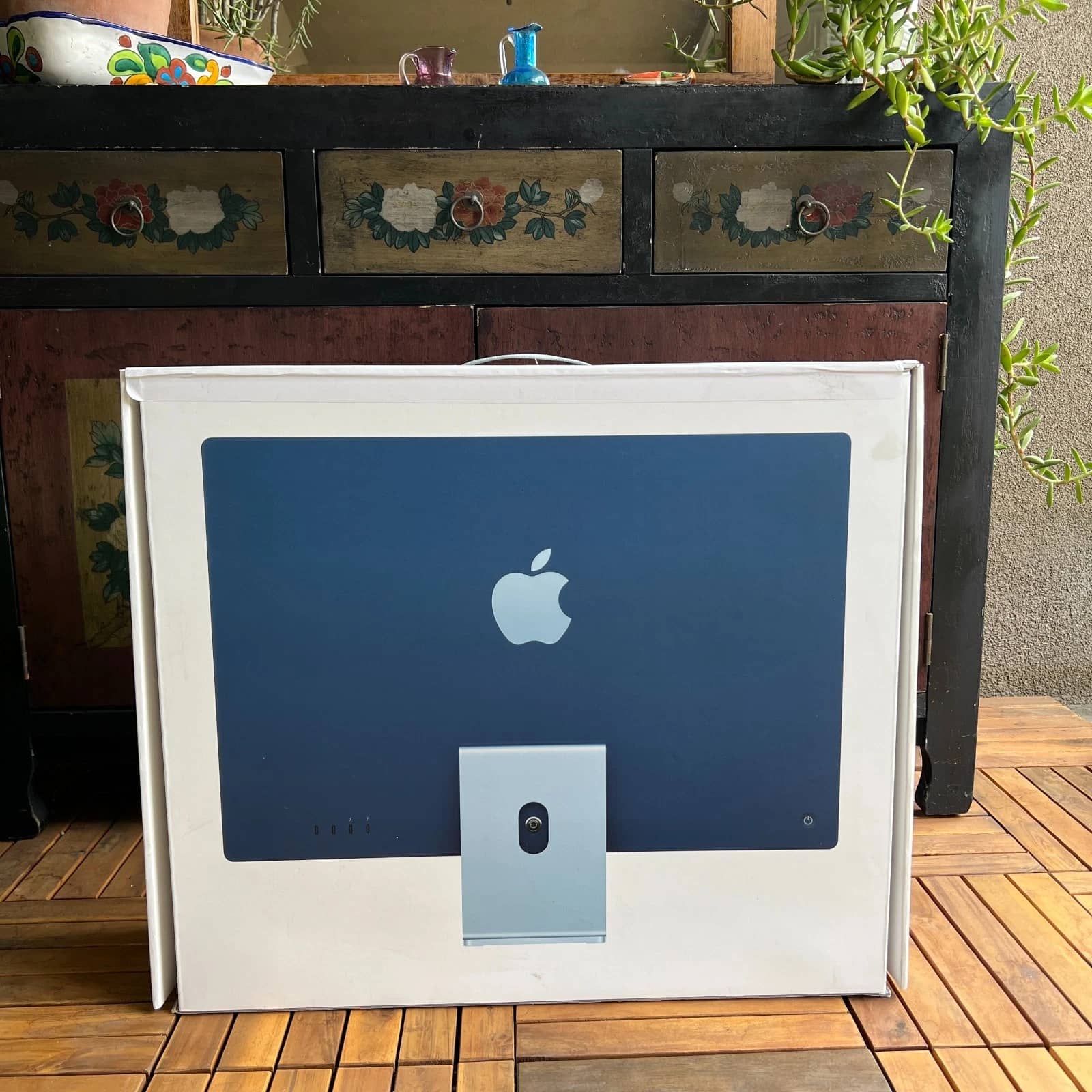Apple iMac 21.5" 2017 Retina 4K Computers 1TB 8GB New