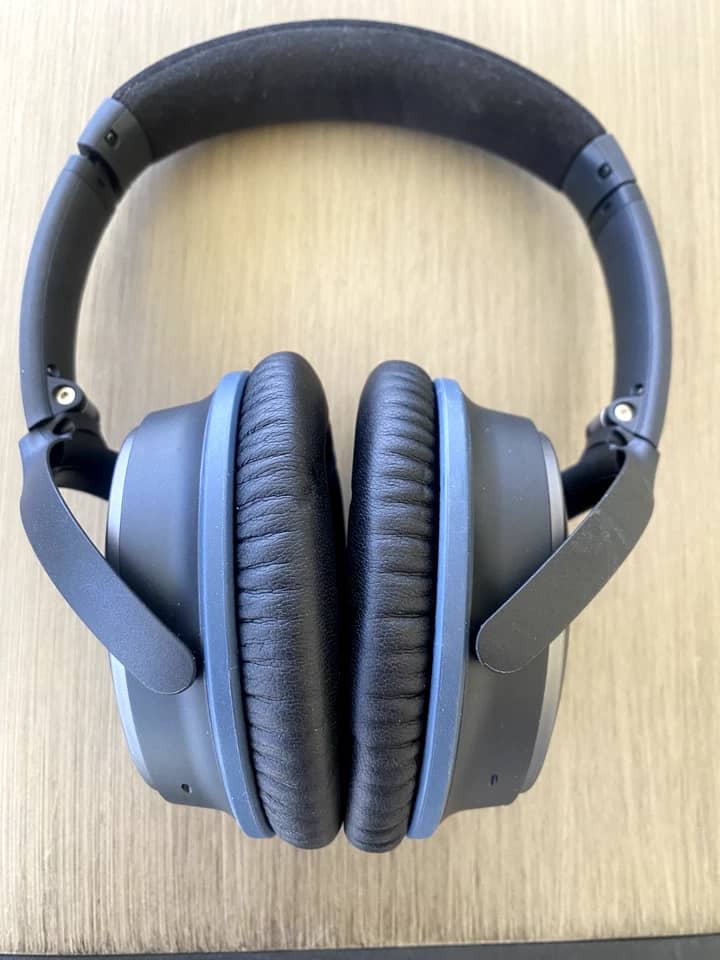 Bose QuietComfort 25 Headphones & Earbuds 