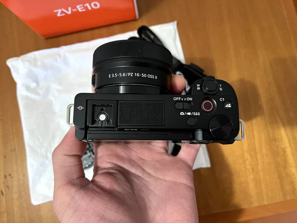 Zoom ZV-E10 Digital Cameras