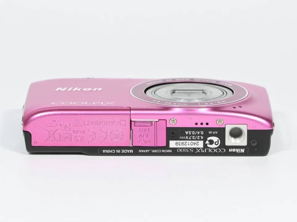 Nikon COOLPIX S3100 Digital Cameras Blue New Body Only
