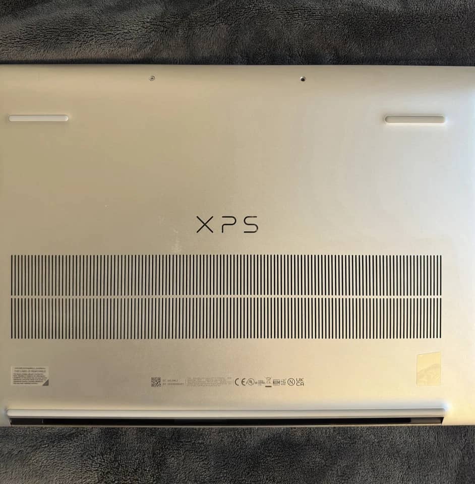 Dell XPS 9720 Computers