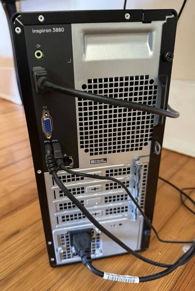 LG 24UD58 Monitors