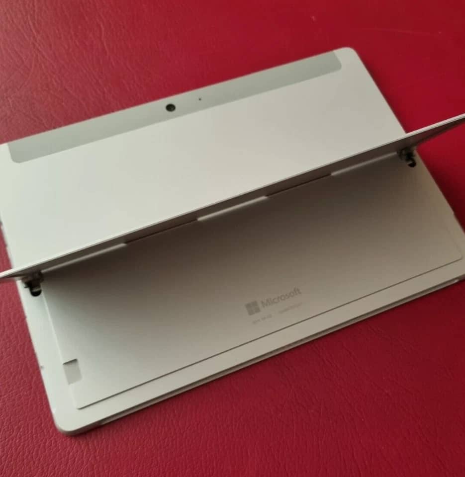 Microsoft Surface Go 1 Tablets