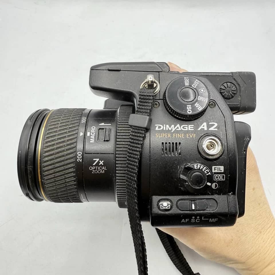 Minolta DiMAGE A2 Digital Cameras Black Used - Good