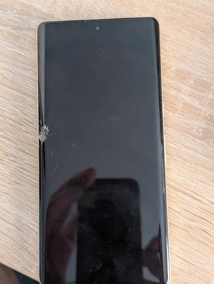Google Pixel 7 Pro Cell Phones