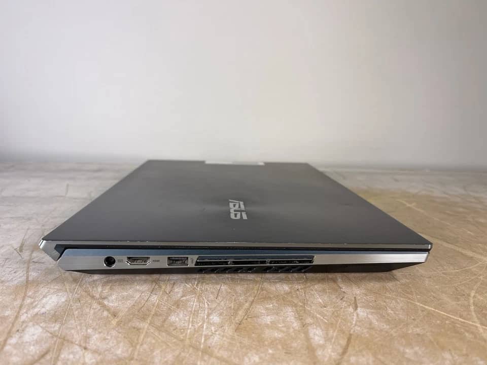 ASUS ZenBook Pro Duo UX581G Computers 1TB 16GB Used - Good