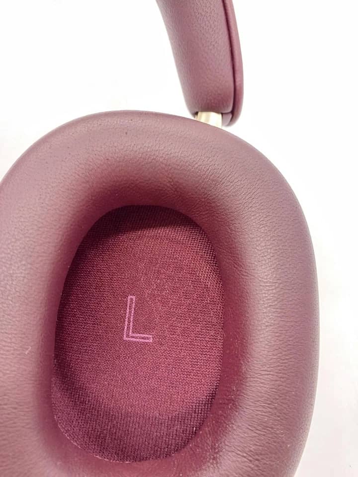 Bowers & Wilkins PX8 Headphones & Earbuds 