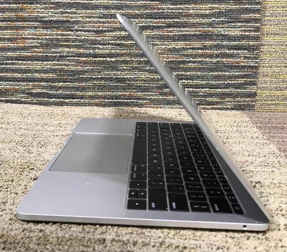 Apple MacBook Pro Touch Bar Computers 512GB 16GB New