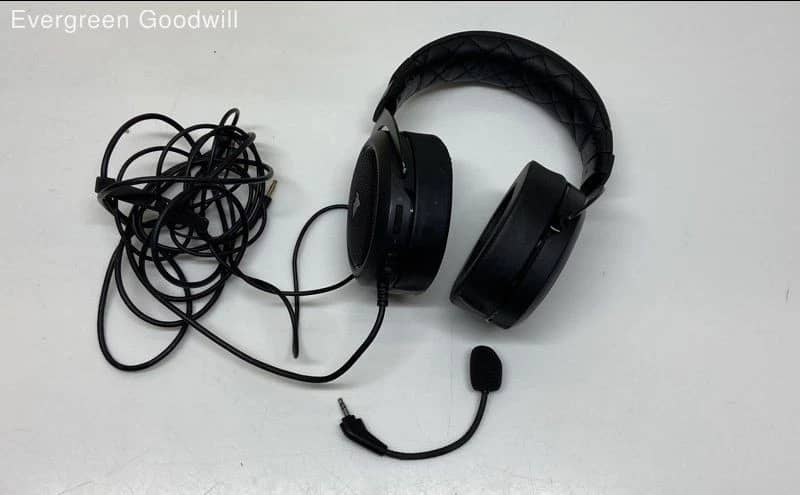Corsair HS50 Pro Headphones & Earbuds Black Refurbished - Excellent