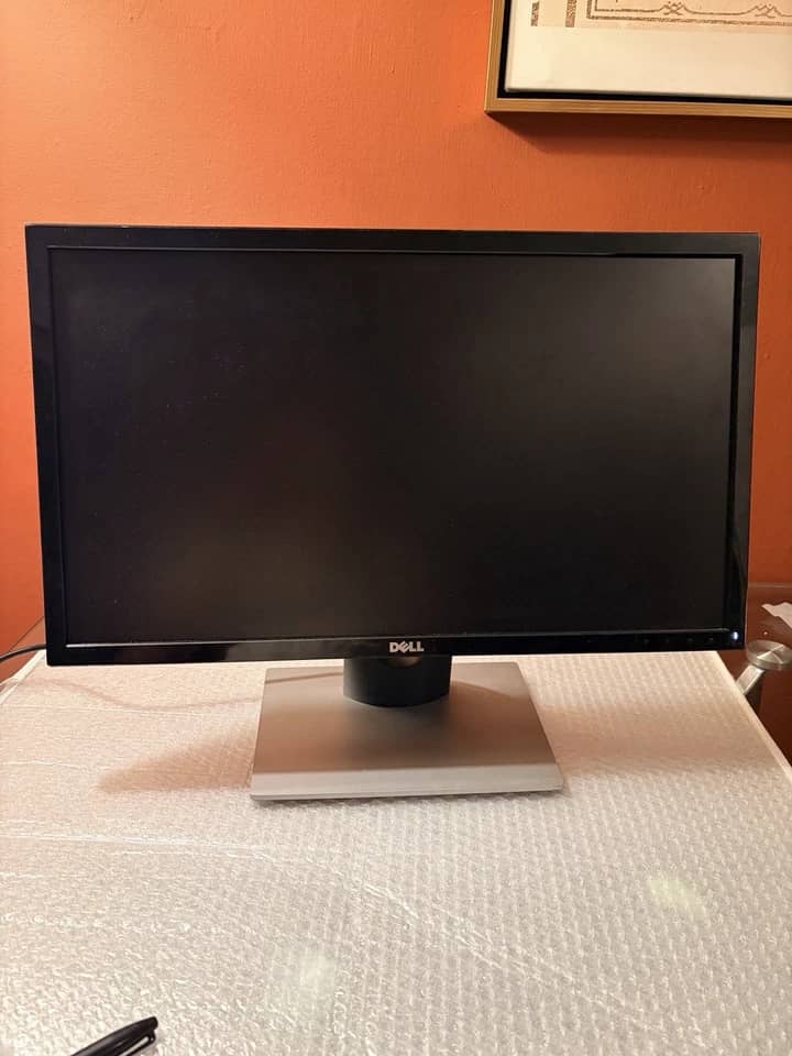 Dell SE2417HGX Monitors