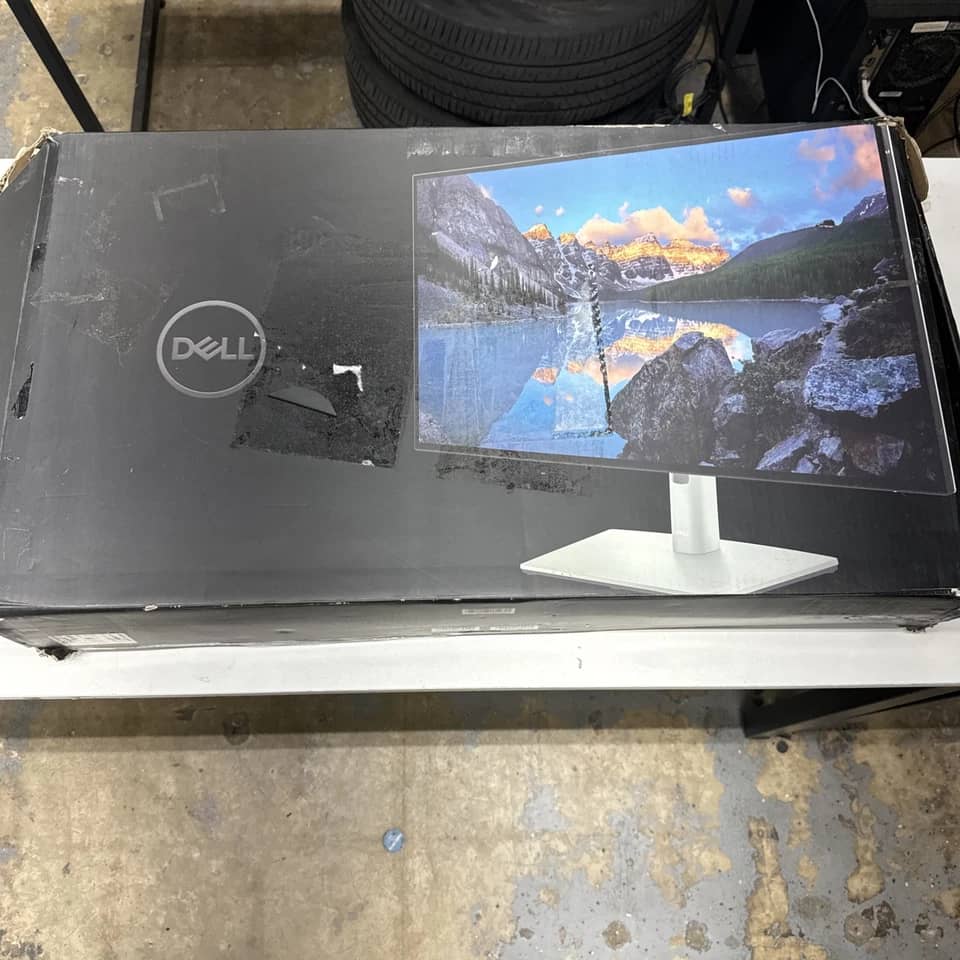 Dell U2723QE Monitors